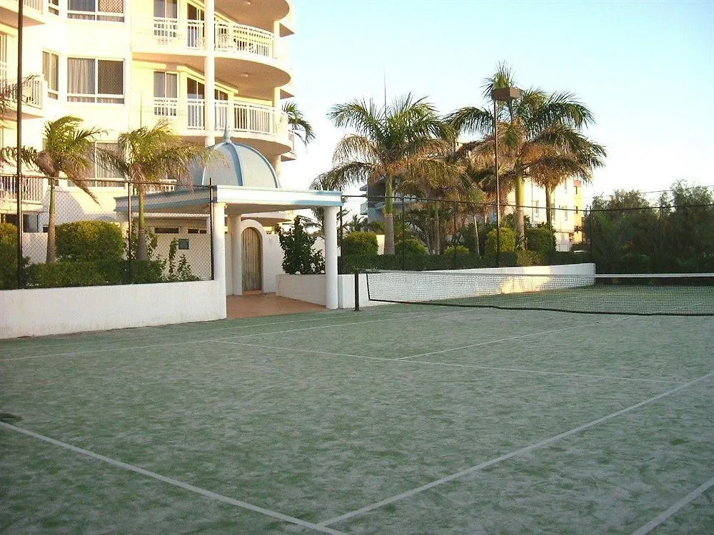 Beachside Resort Kawana Waters Buddina