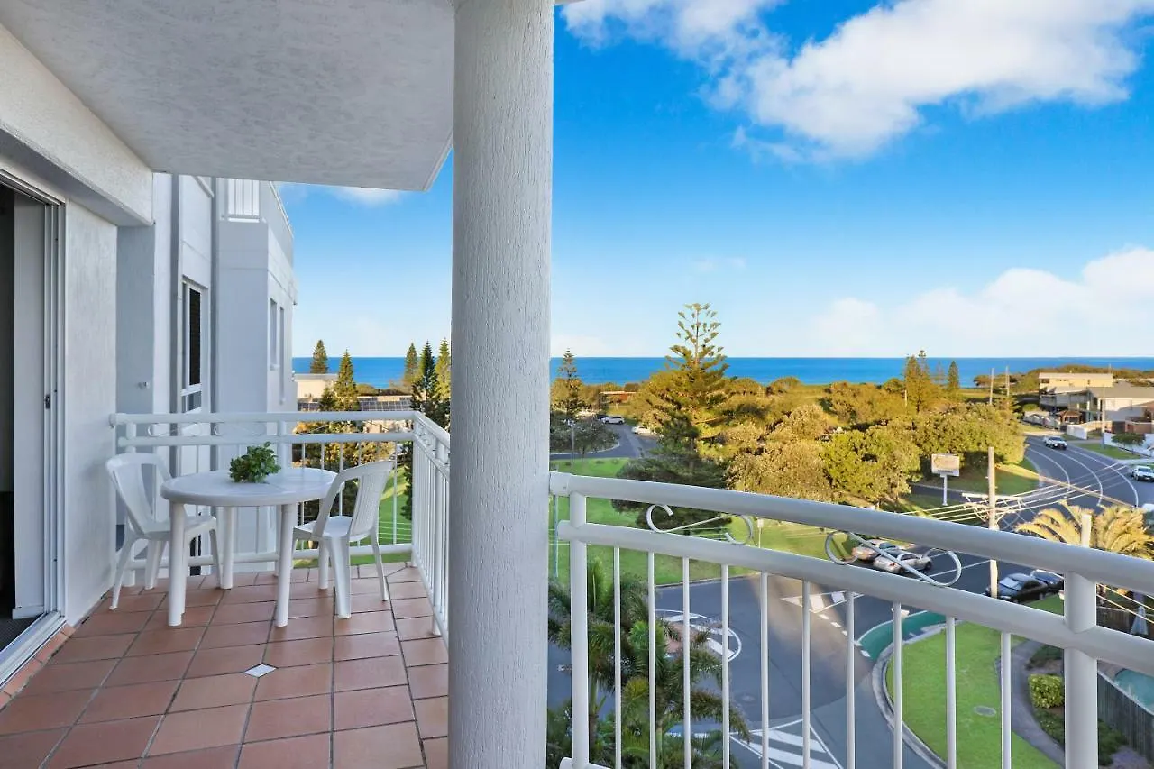 Beachside Resort Kawana Waters Buddina